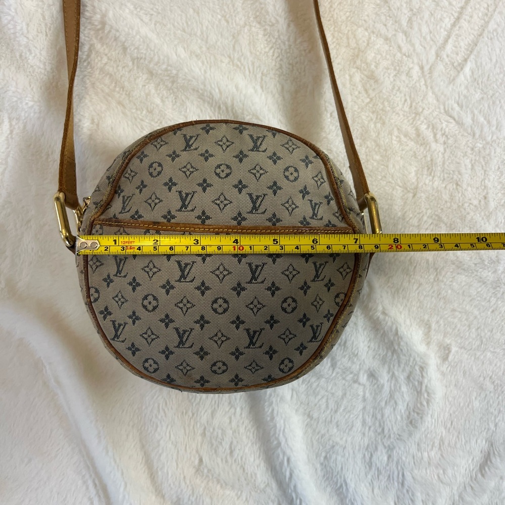 Louis Vuitton Monogram Brown and Tan Crossbody Bag - Picture 13 of 15